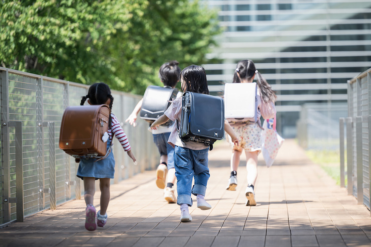 子どもの歯並びの矯正ができる小学生