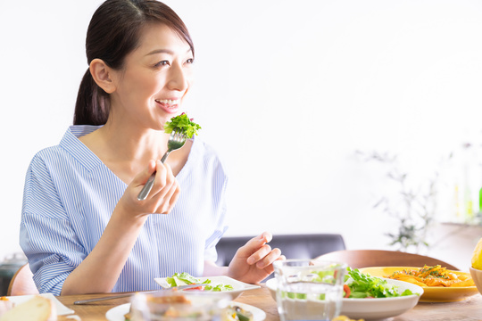 食生活を見直した女性